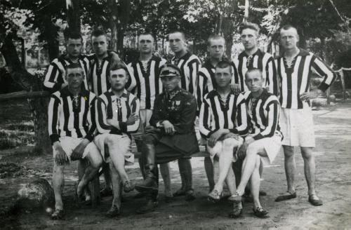 Zawody sportowe 1. Pułku Szwoleżerów w Ostrołęce, 26 lipca 1926