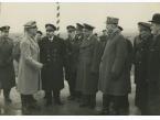 Władysław Sikorski z wizytą u polskich lotników w Lyon-Bron, 27 marca 1940