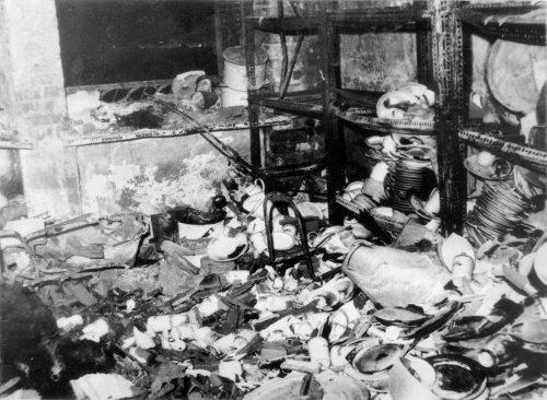 Zniszczenie budynku KW PZPR w Radomiu przez robotników, 25 czerwca 1976